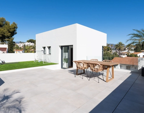 Villa for sale in Nueva Andalucia, Marbella