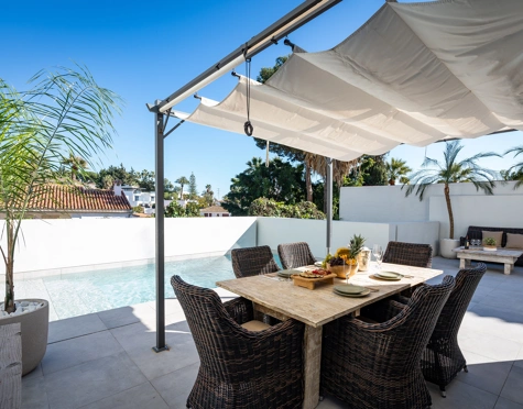 Villa for sale in Nueva Andalucia, Marbella