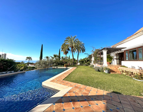 Villa en venta en Sierra Blanca, Marbella Golden Mile