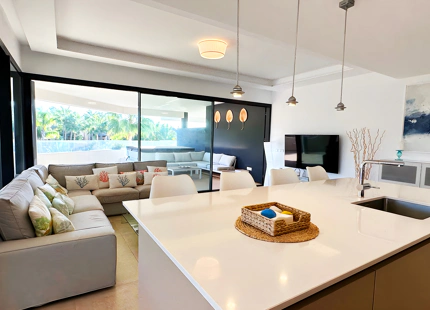 APARTAMENTO DE DISEÑO EN VENTA EN CAMPANARIO HILLS ESTEPONA