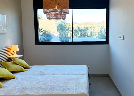 APARTAMENTO DE DISEÑO EN VENTA EN CAMPANARIO HILLS ESTEPONA