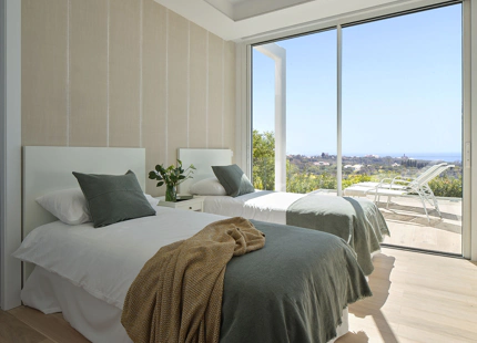 BRAND NEW MODERN VILLA READY TO MOVE IN FOR SALE IN MARBELLA