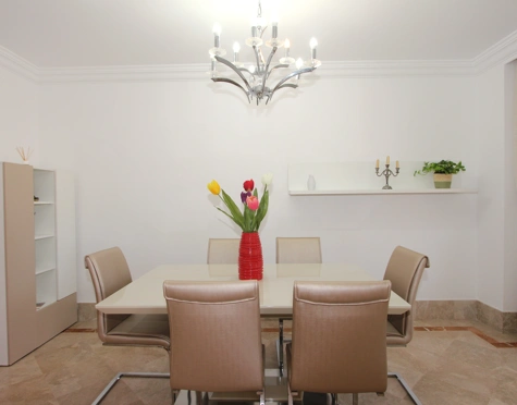 Villa for sale in Santa Clara, Marbella Este