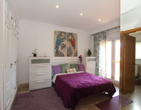 Villa for sale in Santa Clara, Marbella Este
