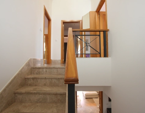 Villa for sale in Santa Clara, Marbella Este
