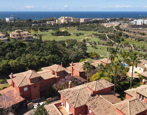 Villa for sale in Santa Clara, Marbella Este