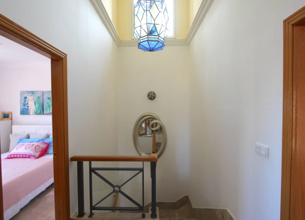 VILLA ADOSADA EN EL CAMPO DE GOLF SANTA CLARA, MARBELLA
