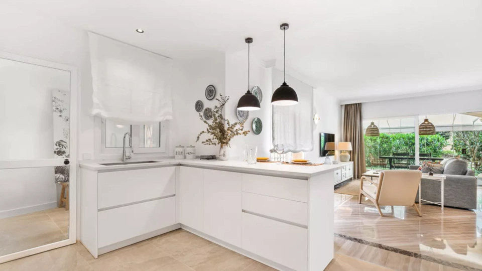 Apartamento Planta Baja en venta en Hacienda Elviria, Marbella Este