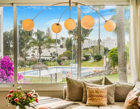 Atico Duplex en venta en Azahara I, Nueva Andalucia