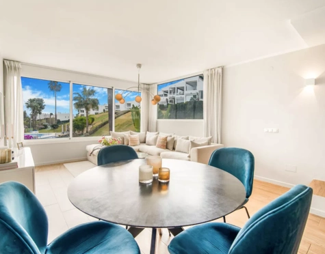 Atico Duplex en venta en Azahara I, Nueva Andalucia