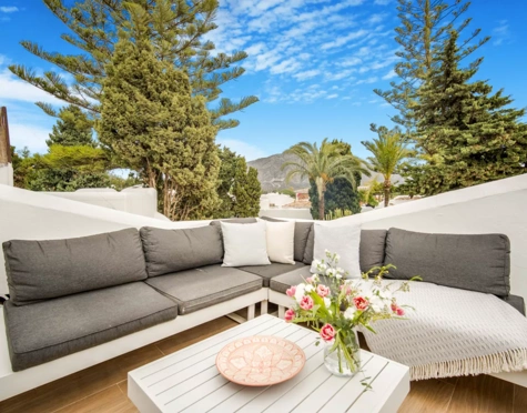 Atico Duplex en venta en Azahara I, Nueva Andalucia