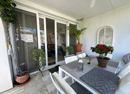 ENCANTADOR APARTAMENTO EN VENTA EN ALCAZABA BEACH