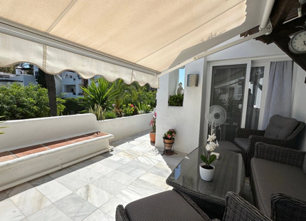 ENCANTADOR APARTAMENTO EN VENTA EN ALCAZABA BEACH