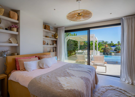 EXTRAORDINARY MODERN VILLA IN EL HERROJO, BENAHAVIS