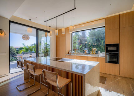 EXTRAORDINARY MODERN VILLA IN EL HERROJO, BENAHAVIS