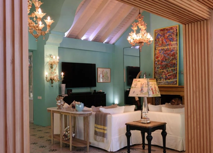VILLA ENCANTADORA EN VENTA EN LA MILLA DE ORO