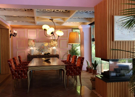 VILLA ENCANTADORA EN VENTA EN LA MILLA DE ORO