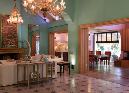 VILLA ENCANTADORA EN VENTA EN LA MILLA DE ORO