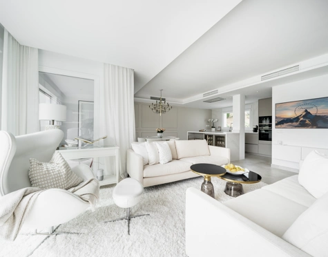Adosado en venta en Nueva Andalucia, Marbella