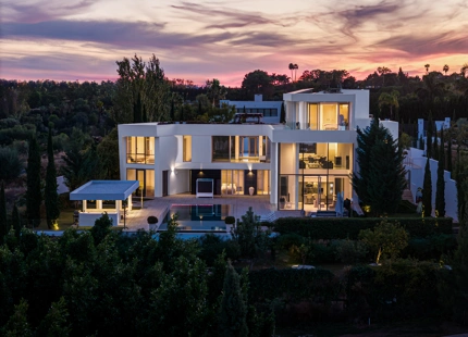 MAGNIFICA VILLA EN PRIMERA LINEA DE GOLF