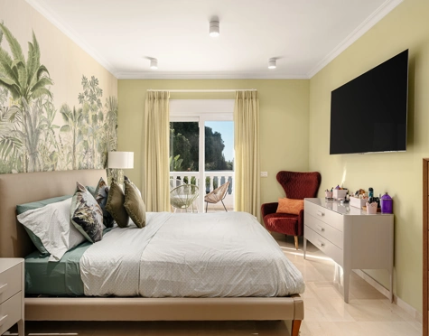 Villa for sale in Nagüeles, Marbella Golden Mile