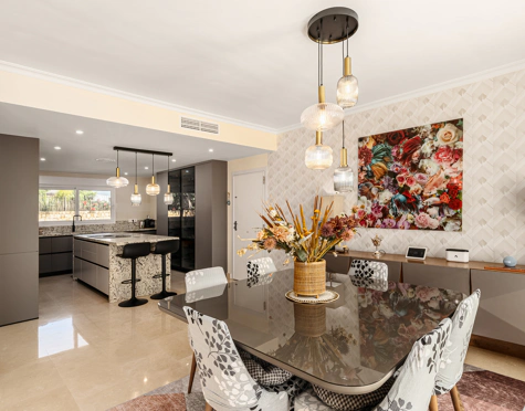 Villa for sale in Nagüeles, Marbella Golden Mile