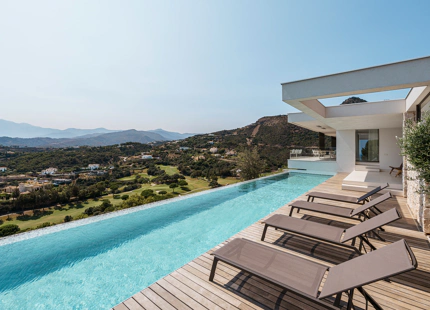 EXQUISITA VILLA DE LUJO CON VISTAS PANORAMICAS EN VENTA EN BENAHAVIS