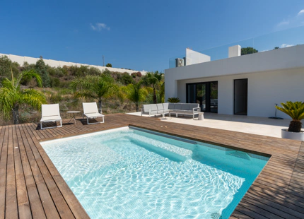 SPLENDID CONTEMPORARY VILLA FOR SALE IN NUEVA ANDALUCIA, MARBELLA