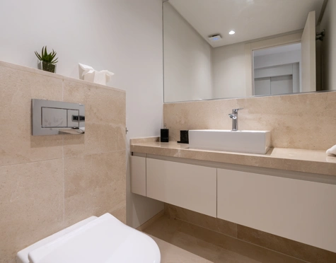 Villa en venta en Los Olivos, Nueva Andalucia