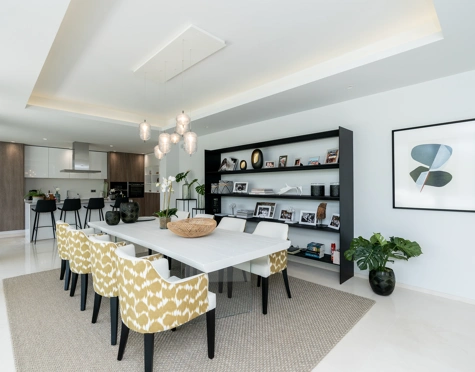 Villa en venta en Los Olivos, Nueva Andalucia