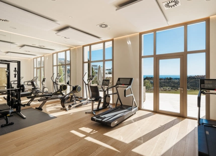NUEVO APARTAMENTO MODERNO EN PLANTA BAJA CON VISTAS PANORAMICAS EN VENTA EN BENAHAVIS