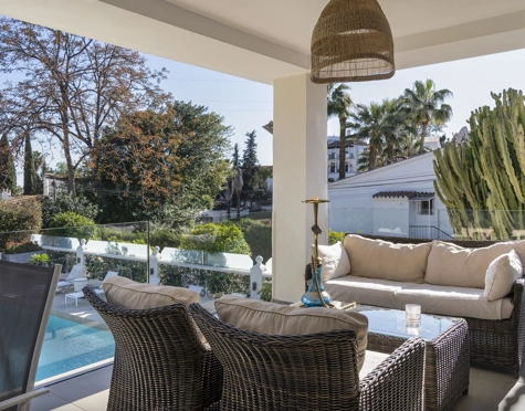 Villa for sale in Nueva Andalucia, Marbella
