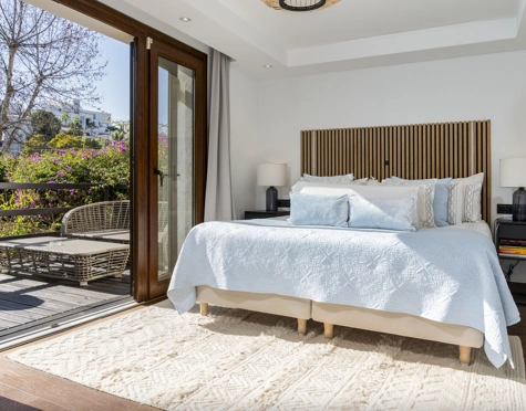 Villa for sale in Nueva Andalucia, Marbella