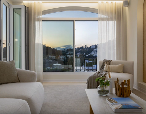 Duplex Penthouse for sale in La Quinta Hills, Benahavis