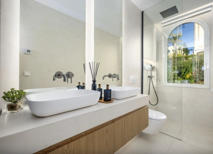 ÁTICO DÚPLEX ELEVADO EN VENTA EN LAS COLINAS DE LA QUINTA, BENAHAVIS