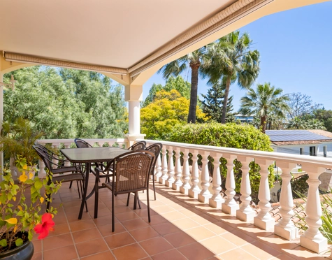 Villa for sale in Nueva Andalucia, Marbella