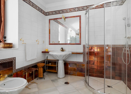 ENCANTADORA VILLA TRADICIONAL EN VENTA EN NUEVA ANDALUCÍA