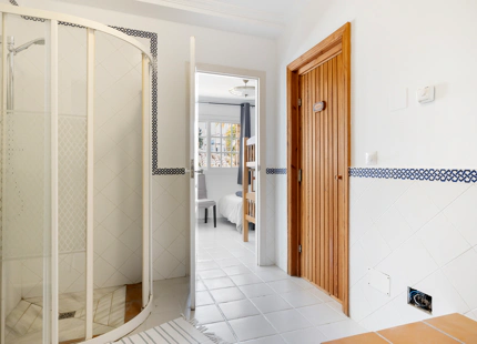 ENCANTADORA VILLA TRADICIONAL EN VENTA EN NUEVA ANDALUCÍA