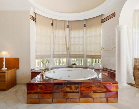 Villa for sale in Nueva Andalucia, Marbella
