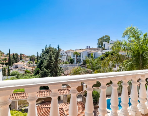 Villa for sale in Nueva Andalucia, Marbella