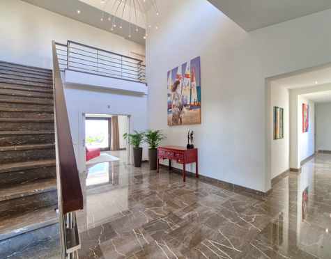 Villa en venta en Los Flamingos Golf, Benahavis