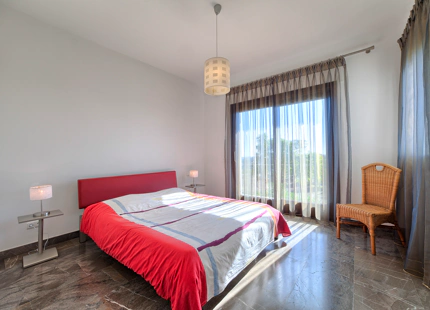 STUNNING VILLA WITH PANORAMIC VIEWS FOR SALE IN LOS FLAMINGOS GOLF, BENAHAVIS