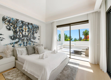 VILLA CONTEMPORÁNEA EN VENTA EN SIERRA BLANCA, MARBELLA