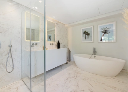 VILLA CONTEMPORÁNEA EN VENTA EN SIERRA BLANCA, MARBELLA