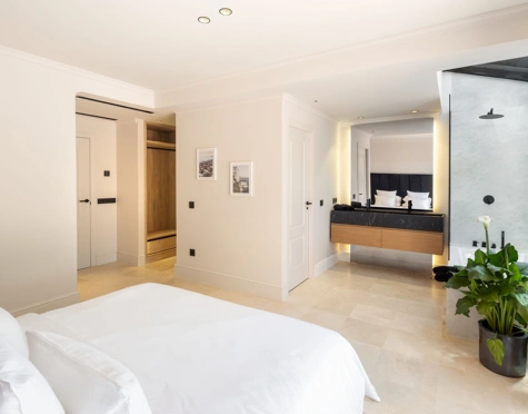 Town House for sale in Altos de Puente Romano, Marbella Golden Mile