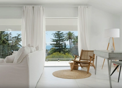 BRIGHT REFURBISHED VILLA FOR SALE IN EL ROSARIO, MARBELLA EAST