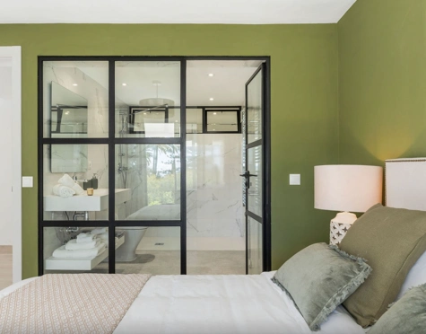 Villa for sale in El Rosario, Marbella Este