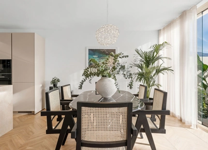 ELEGANTE APARTAMENTO EN PLANTA BAJA EN VENTA EN NUEVA ANDALUCÍA