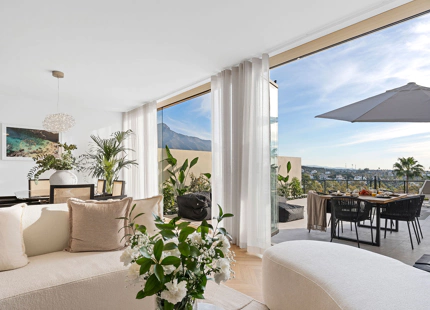 ELEGANTE APARTAMENTO EN PLANTA BAJA EN VENTA EN NUEVA ANDALUCÍA