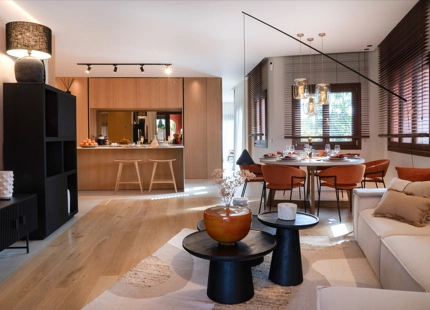 LUJOSO APARTAMENTO EN PRIMERA LINEA DE PLAYA EN VENTA EN ESTEPONA